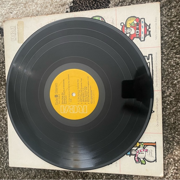 Elvis vinyl - Picture 4 of 4